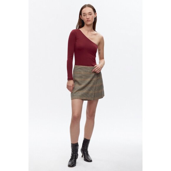 NWT Kotn Women's Faten Shirt in Burgundy - Picture 2 of 10